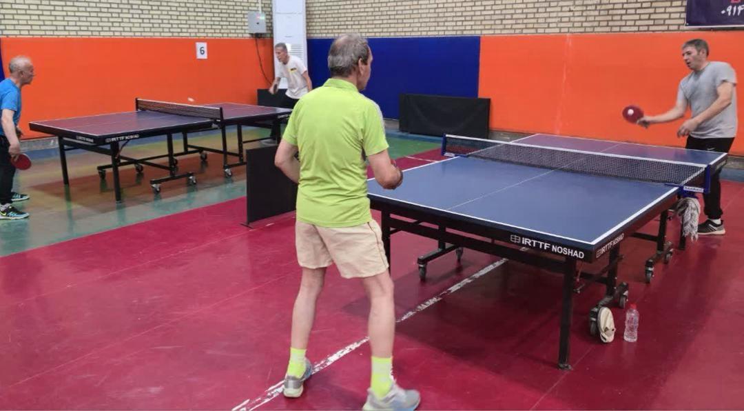 150 بازنشسته آذربایجان شرقی در مسابقات ورزشی شهر میانه به رقابت پرداختند